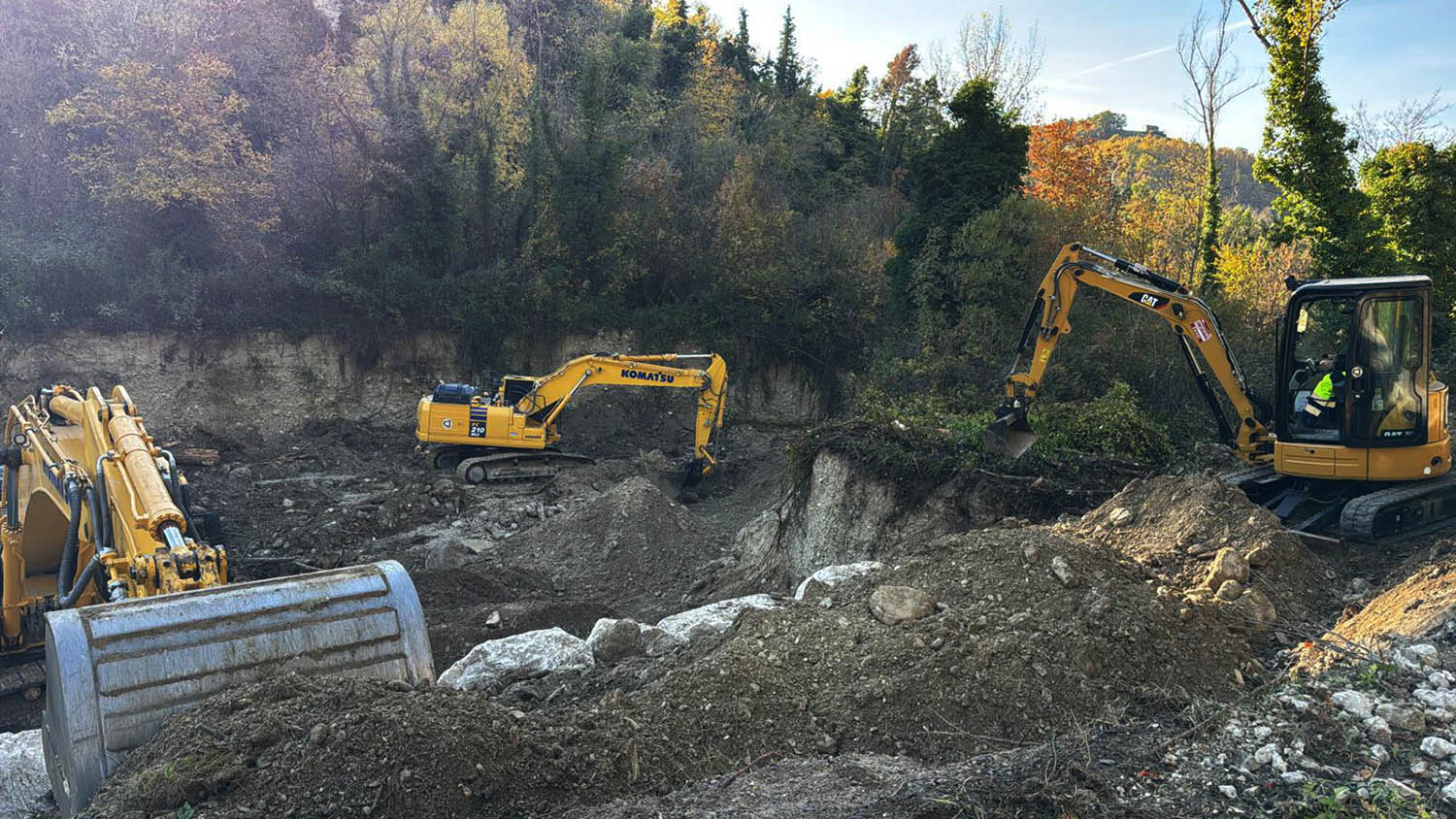 Manutenzione fiumi e torrenti - Abruzzo e Marche – Pulizia Fognature